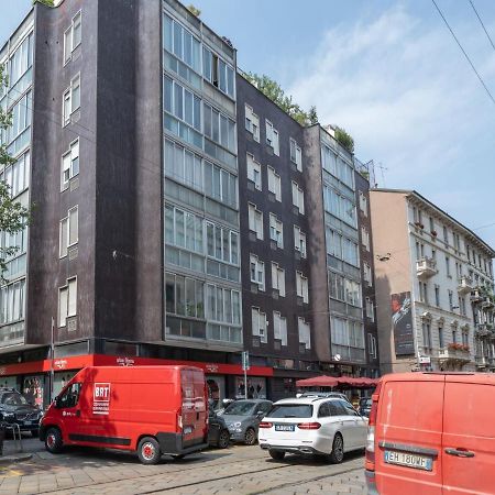 The Best Rent - Comfortable One Bedroom Apartment In Milan Downtown ภายนอก รูปภาพ