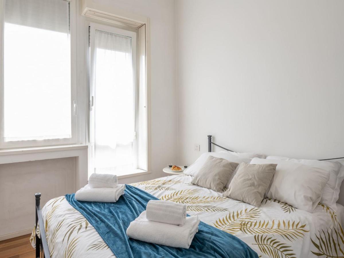 The Best Rent - Comfortable One Bedroom Apartment In Milan Downtown ภายนอก รูปภาพ