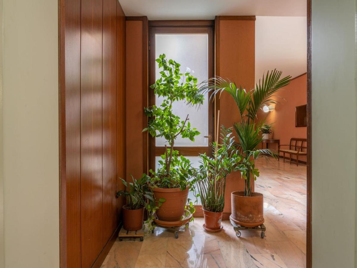 The Best Rent - Comfortable One Bedroom Apartment In Milan Downtown ภายนอก รูปภาพ